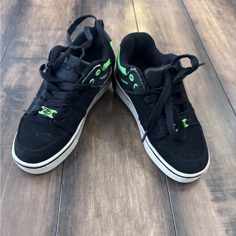 Kids Black and Green Heely Shoes